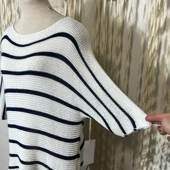 M Made in Italy NWT Open Weave Dolman Sleeve Top XL - Picture 2 of 8